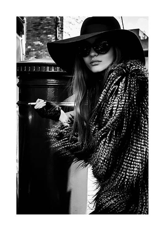 Lady In The Hat Plakát