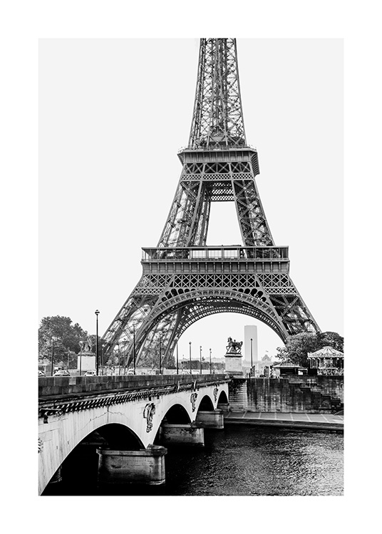 – Černobílý plakát Eiffelovy věže
