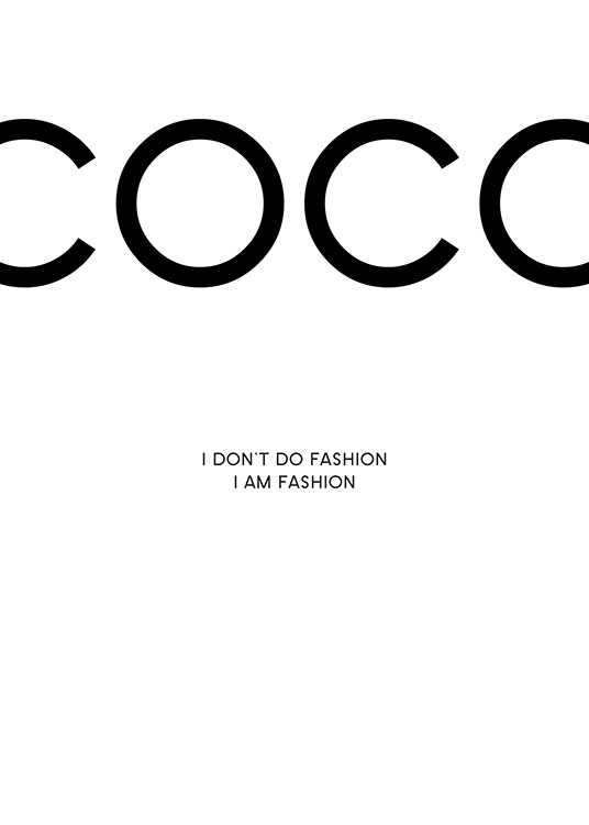  – Černobílý tisk s textem o Coco Chanel